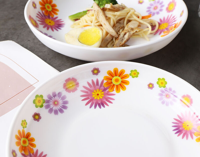 kitchen wholesale Chinese factory price white opal glassware plates set