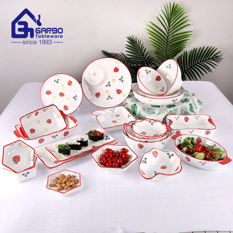 Nice Design Strawberry Printing Porcelain Dinnerware: Elevate Your Dining Experience