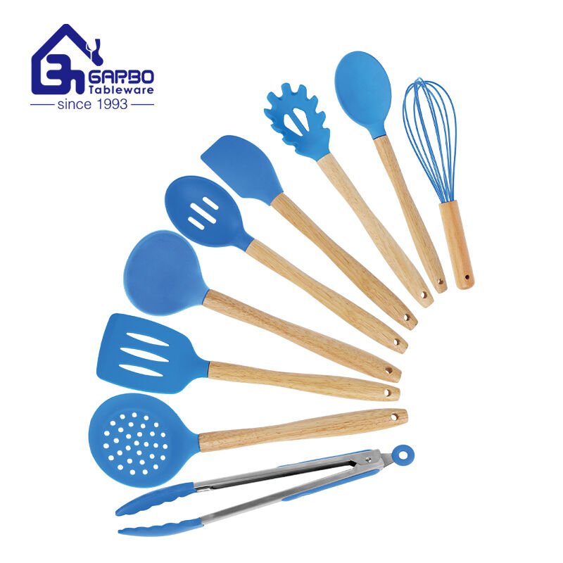 Use the Correct Tips to Clean Your Silicone Kitchen Utensils