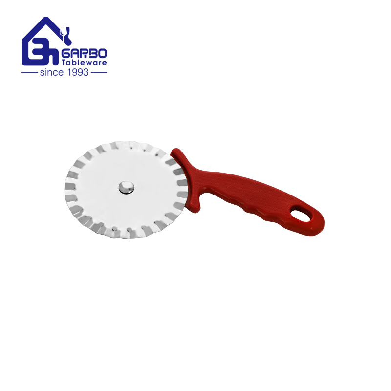 Bulk Packing Restaurant Kitchen Pizza Slicer Wheel Zigzag Shape Classic Design Factory Pizza Cutter