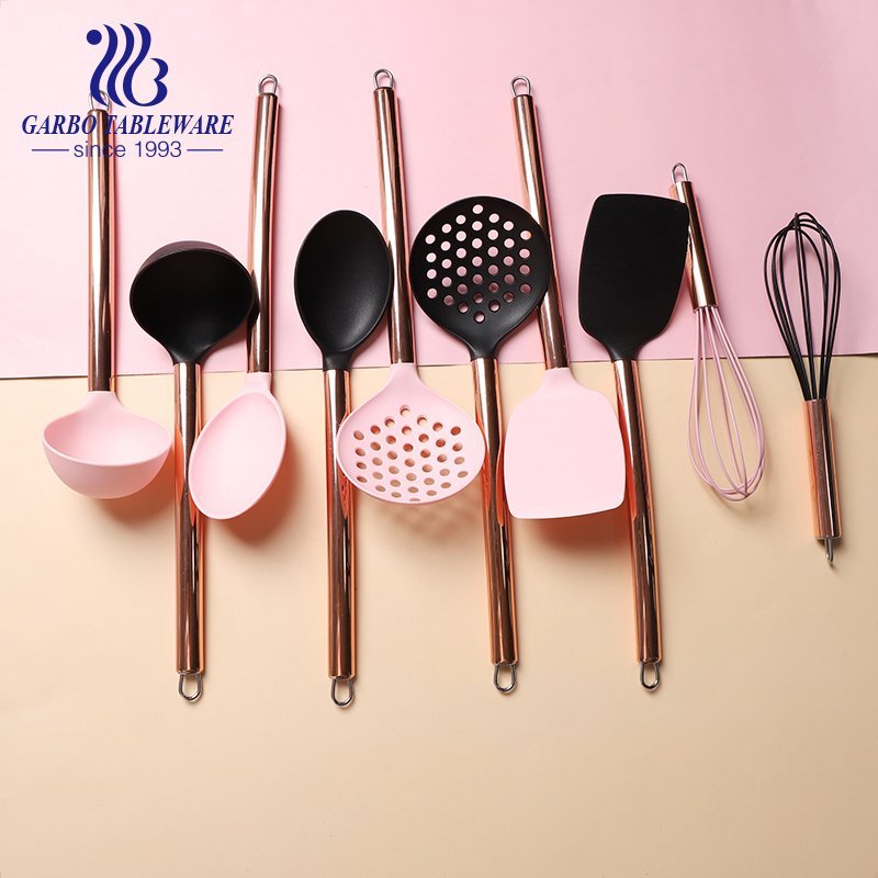 What??s the difference between kitchen utensils between nylon and silicone material?