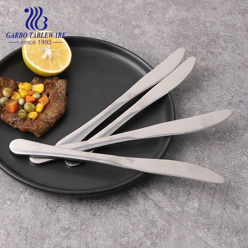 Wholesale Solid Stainless Steel Cutlery Hot Selling Modern Flatware Utensils with Mirror Polished