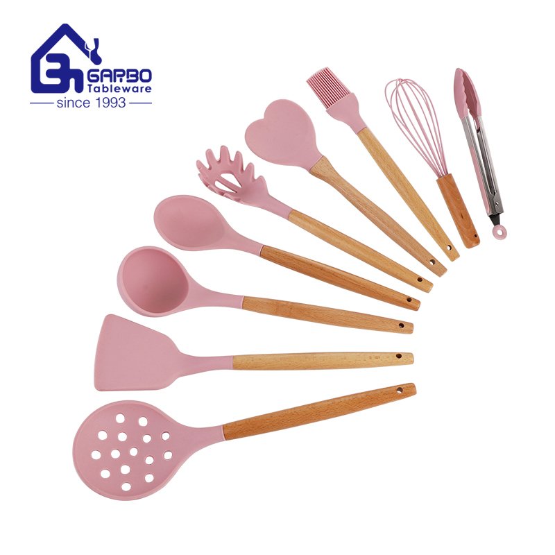 Heart Shape Non Stick Slotted Kitchen Spatulas High Heat Resistant Silicone Solid Turner