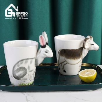 Handmade 400ml ceramic mug with vivid sheep design for drinking coffee