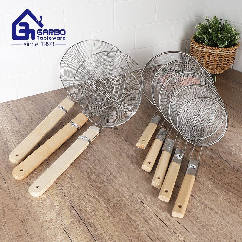 China Factory 201 Stainless Steel Colander Sets Small MOQ Fast Delivery Customized Wooden Handel House Kitchen Colander